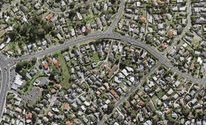 300 Wairau Road, Glenfield, Auckland - Carousel 1