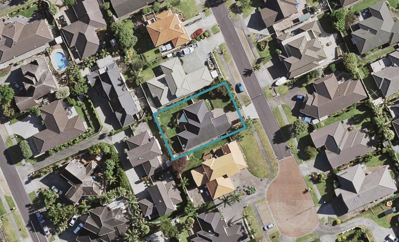 17 Manara Place, The Gardens, Auckland - Carousel 1
