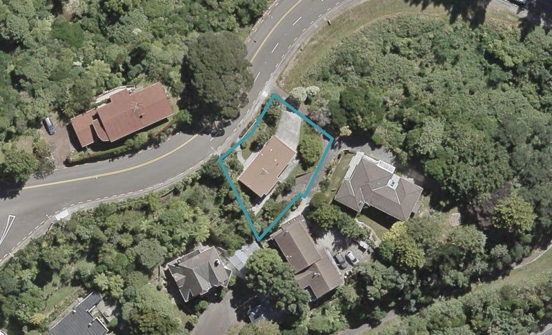 7 Harbour View Road, Harbour View, Lower Hutt - Carousel 1