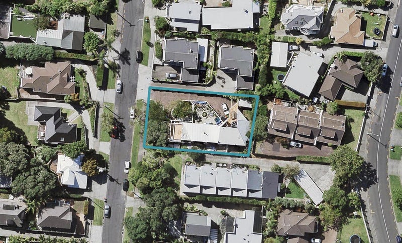 21C Comins Crescent, Mission Bay, Auckland - Carousel 1
