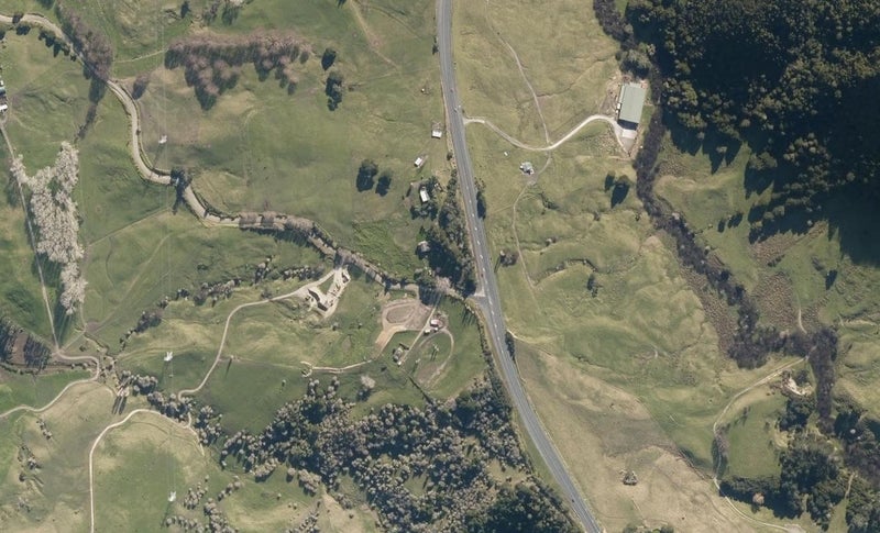 6 Mountain Road, Maungaturoto - Carousel 1
