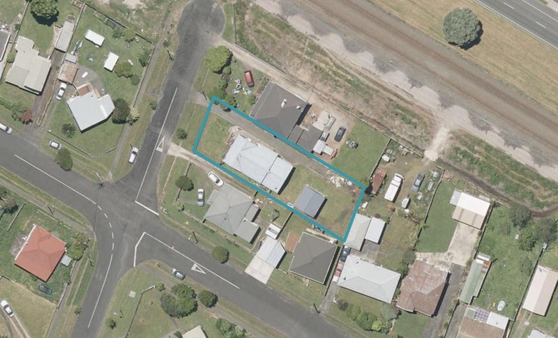 46 Tanguru Street, Whanganui East, Whanganui - Carousel 1