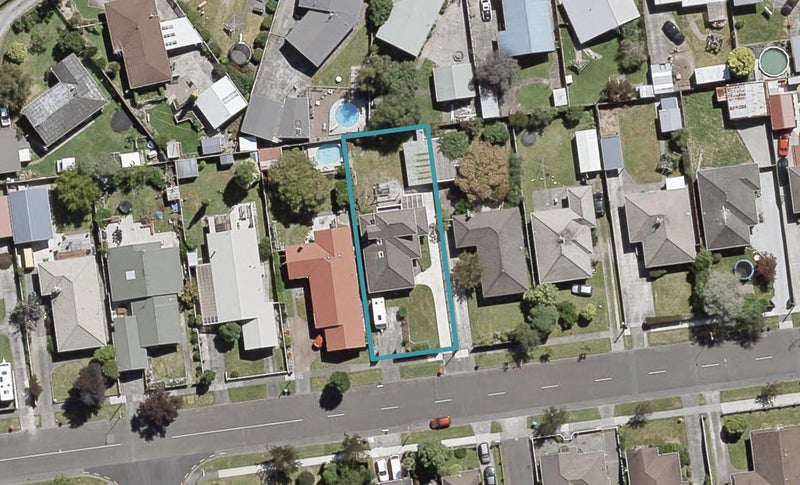 63 McParland Street, Elderslea, Upper Hutt - Carousel 1