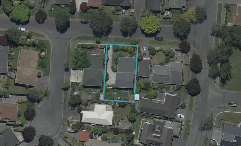 5 Highland Place, Avonhead, Christchurch - Carousel 1