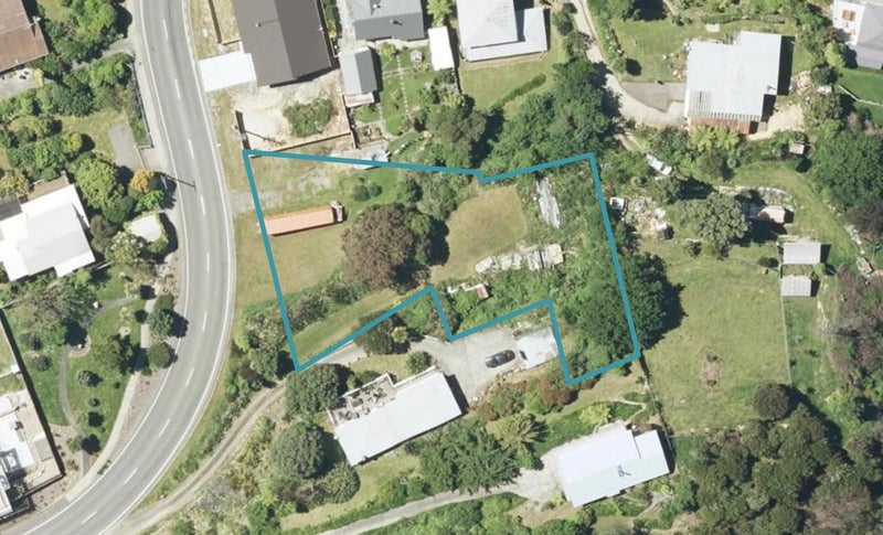 332 Waikawa Road, Waikawa, Picton - Carousel 1