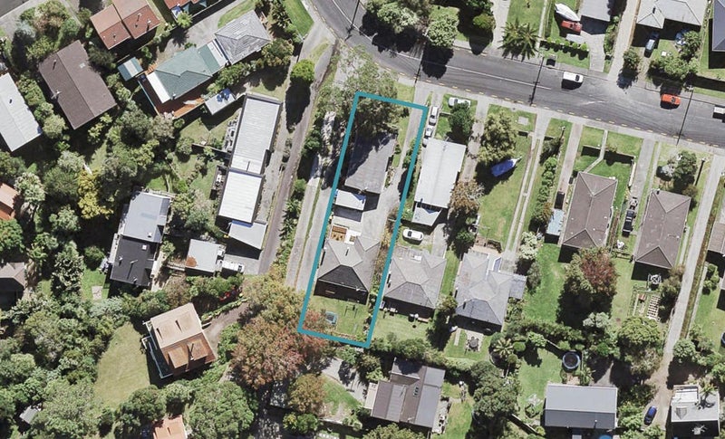 1/24 Aeroview Drive, Beach Haven, Auckland - Carousel 1