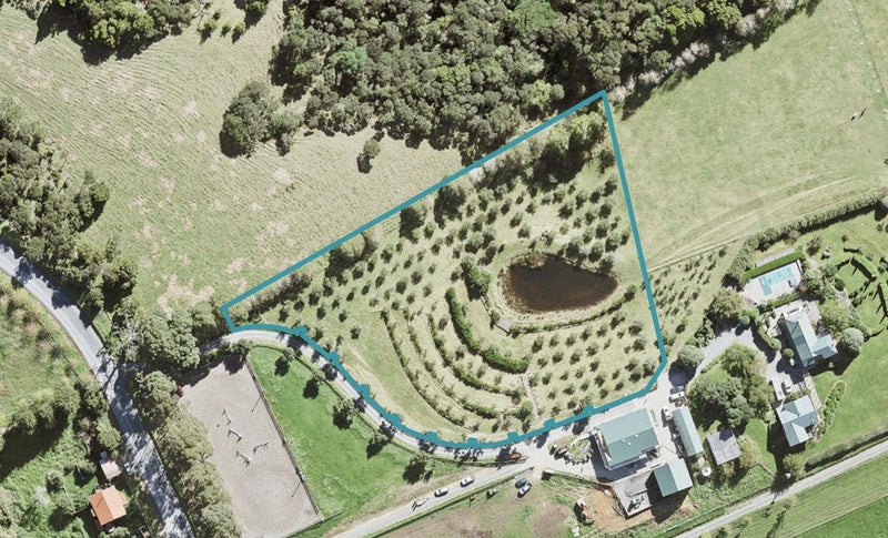 430 Whitmore Road, Tāwharanui Peninsula, Matakana - Carousel 1