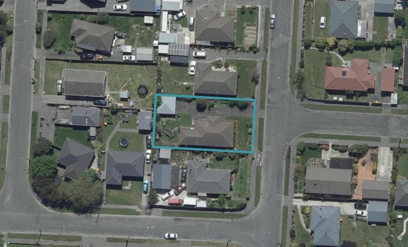 15 Fenchurch Street, Northcote, Christchurch - Carousel 1