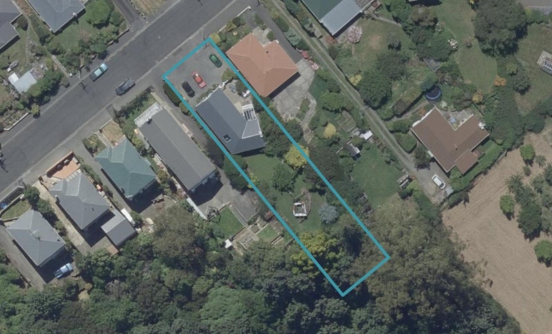 192 Wakari Road, Helensburgh, Dunedin - Carousel 1