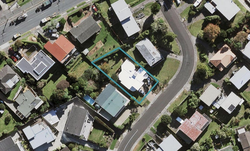 5 Girrahween Drive, Totara Vale, Auckland - Carousel 1