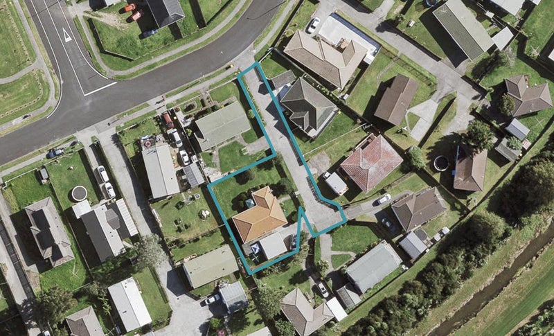 52 Trimdon Street, Randwick Park, Auckland - Carousel 1