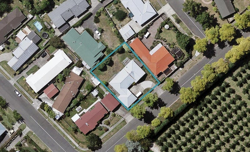 4 Kathleen Street, Parkvale, Hastings - Carousel 1