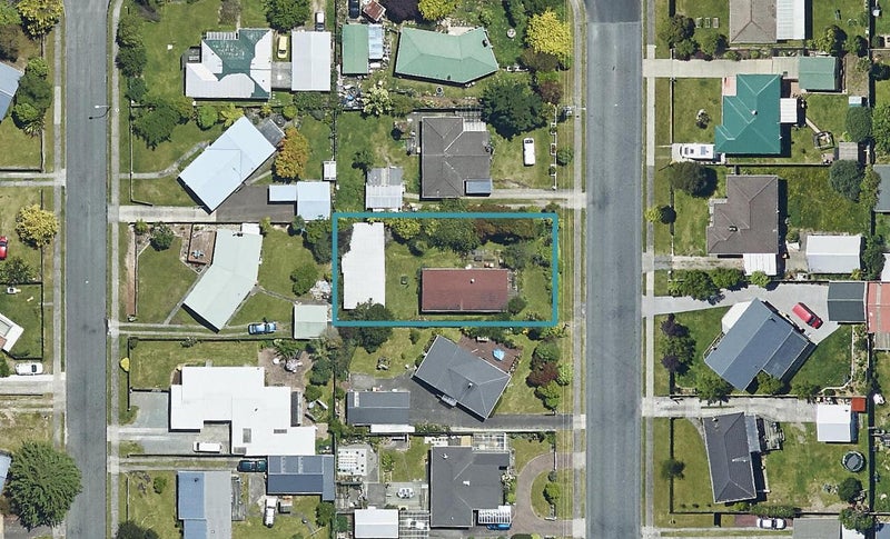 11 Jameson Avenue, Fenton Park, Rotorua - Carousel 1