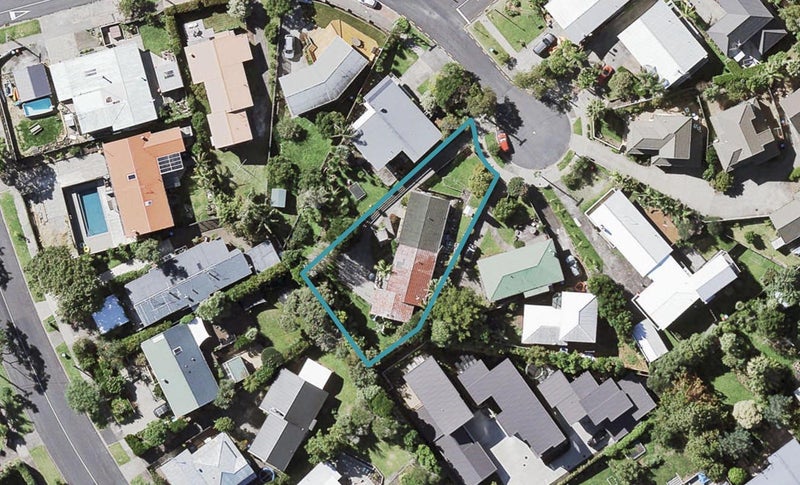 1/9 Bermuda Road, St Heliers, Auckland - Carousel 1