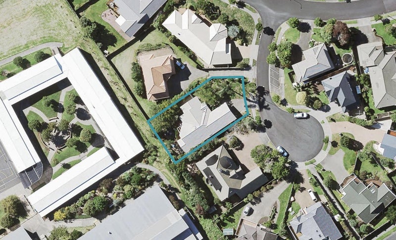 7 Alf Place, Somerville, Auckland - Carousel 1