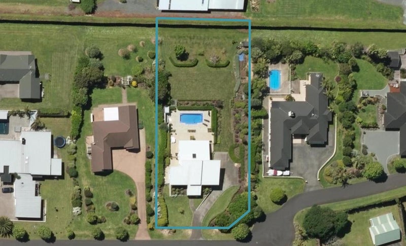 17 Tullamore, Maunu, Whangarei - Carousel 1