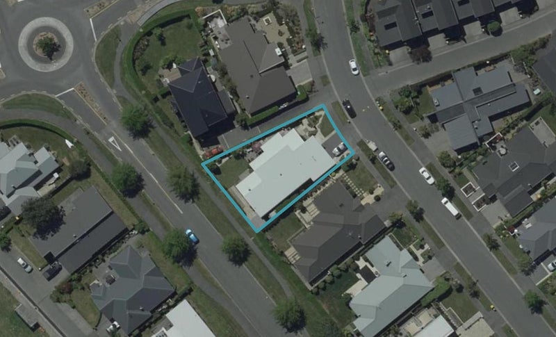 6 John Campbell Crescent, Hillmorton, Christchurch - Carousel 1