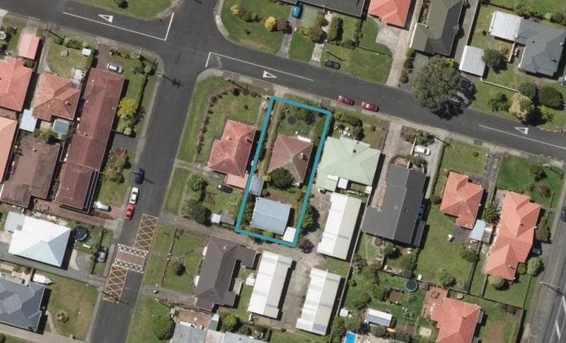 7 Mercer Street, Kensington, Whangārei - Carousel 1