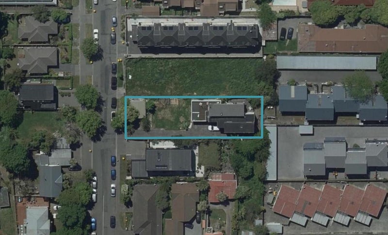 2/12 Churchill Street, Christchurch Central, Christchurch - Carousel 1