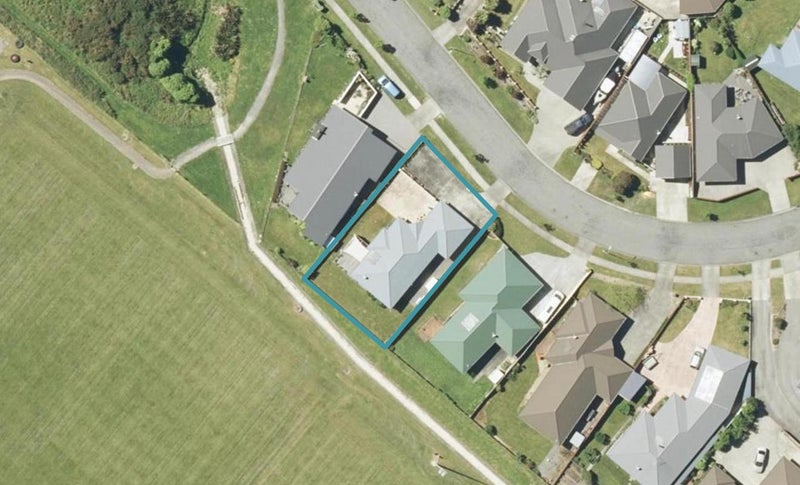 38 Admiralty Place, Waikawa, Picton - Carousel 1