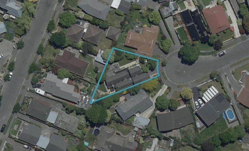 18 Lombard Place, Avonhead, Christchurch - Carousel 1