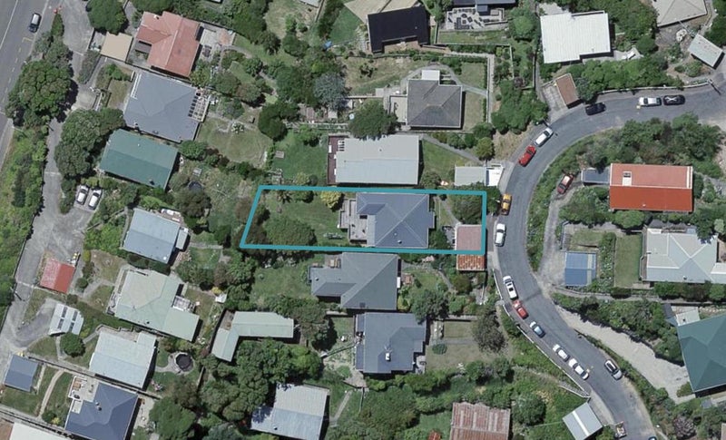 83 Totara Road, Miramar, Wellington - Carousel 1