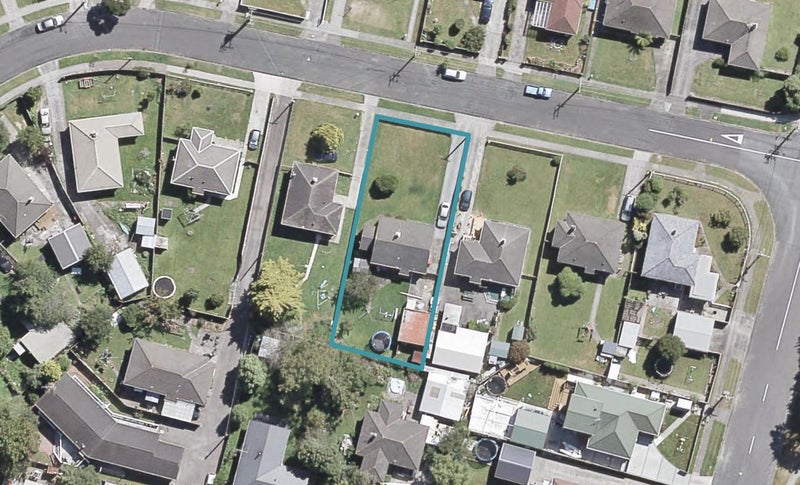 48 Fleet Street, Naenae, Lower Hutt - Carousel 1