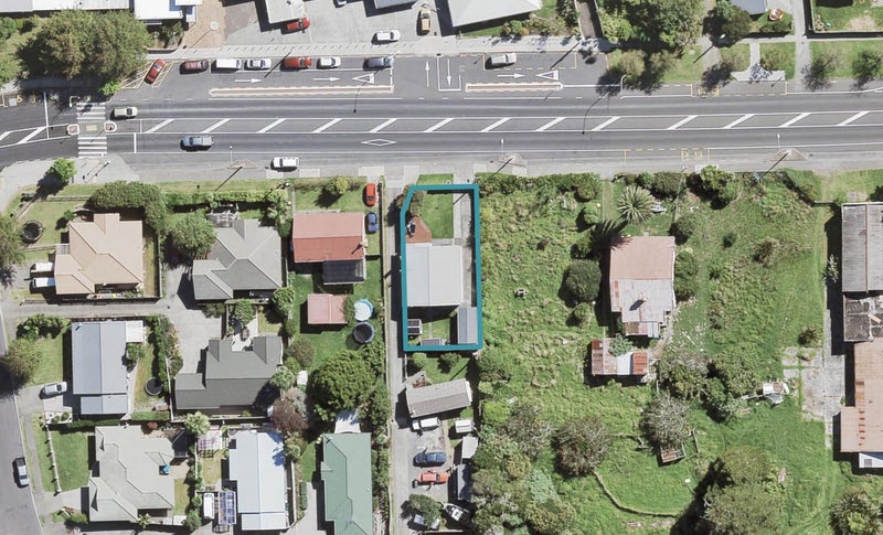 688A Swanson Road, Swanson, Auckland - Carousel 1