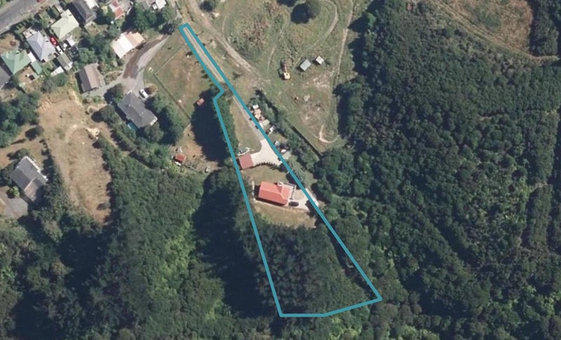 19C Gardiner Grove, Wainuiomata, Lower Hutt - Carousel 1