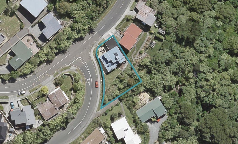 56 Mulberry Street, Maungaraki, Lower Hutt - Carousel 1