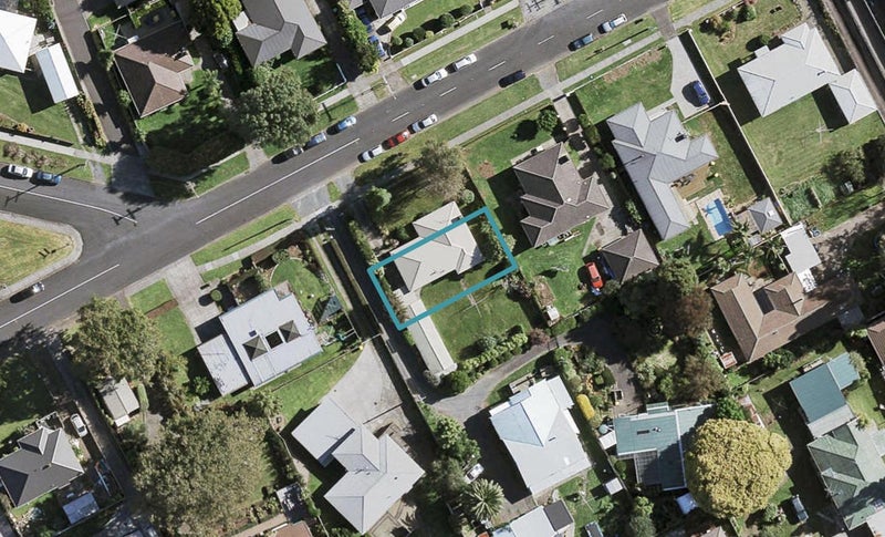 32C Youngs Road, Papakura, Papakura - Carousel 1