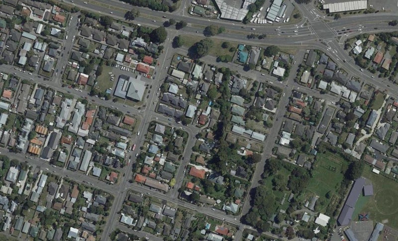 9 Bond Street, Waltham, Christchurch - Carousel 1