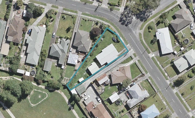 40 Horoeka Street, Stokes Valley, Lower Hutt - Carousel 1