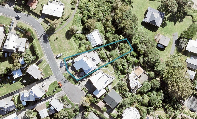 20 Joydon Place, Stanmore Bay, Whangaparaoa - Carousel 1