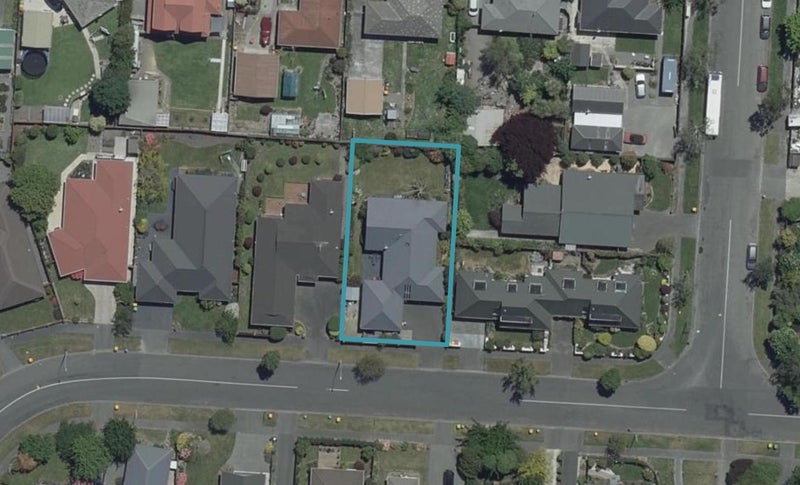 71 Lowry Avenue, Redwood, Christchurch - Carousel 1