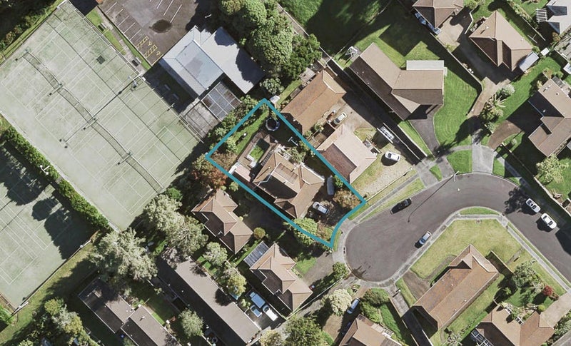 31 Mariposa Avenue, Lynfield, Auckland - Carousel 1