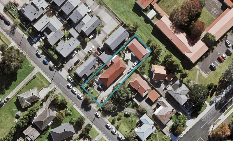 96 Tonar Street, Northcote, Auckland - Carousel 1