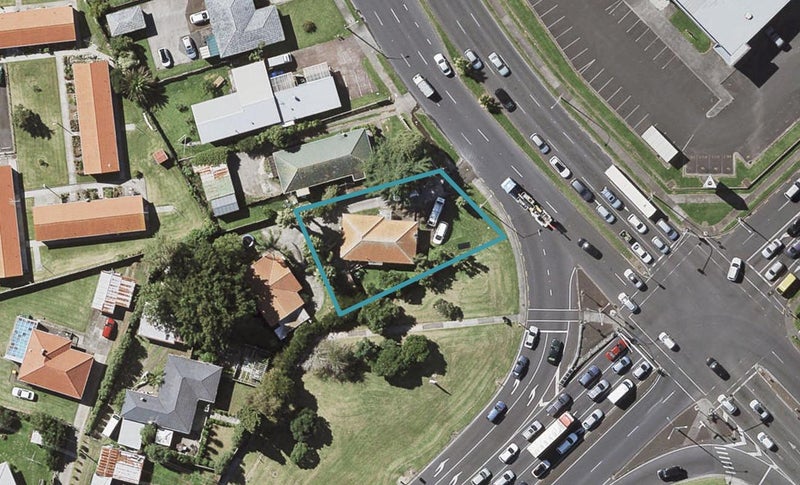 27 Ti Rakau Drive, Pakuranga, Auckland - Carousel 1