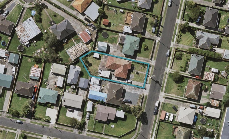 12 Tyrone Street, Otara, Auckland - Carousel 1