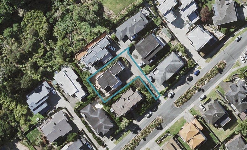 13 Zara Court, Windsor Park, Auckland - Carousel 1