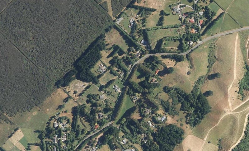 88 Katherine Mansfield Drive, Whitemans Valley, Upper Hutt - Carousel 1