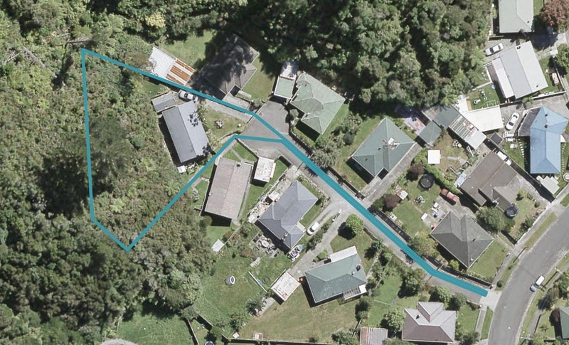 30 Shackleton Grove, Stokes Valley, Lower Hutt - Carousel 1