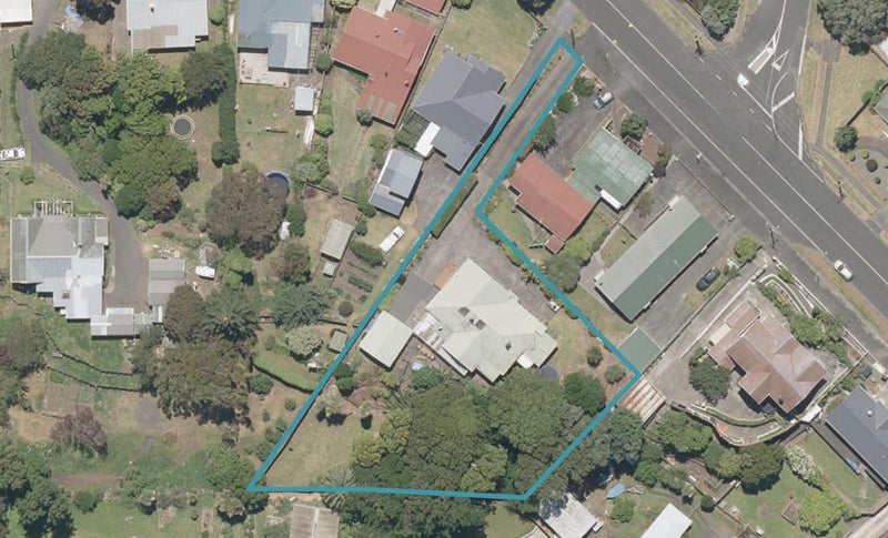57 Kings Avenue, Gonville, Whanganui - Carousel 1