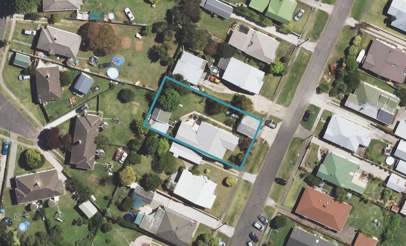 21 Desmond Road, Te Hapara, Gisborne - Carousel 1