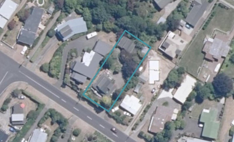 24 Ingle Avenue, Waipahihi, Taupo - Carousel 1