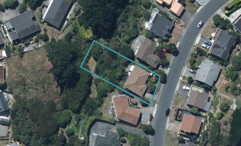 58 Leeward Drive, Whitby, Porirua - Carousel 1