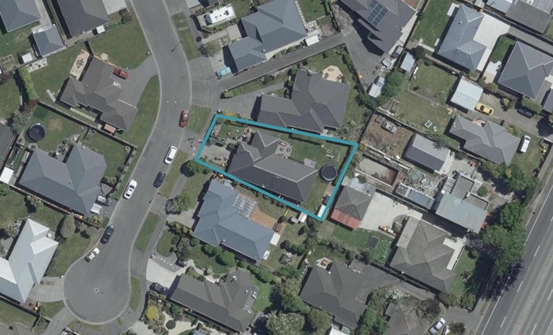 11 Greenmeadow Gardens, Belfast, Christchurch - Carousel 1