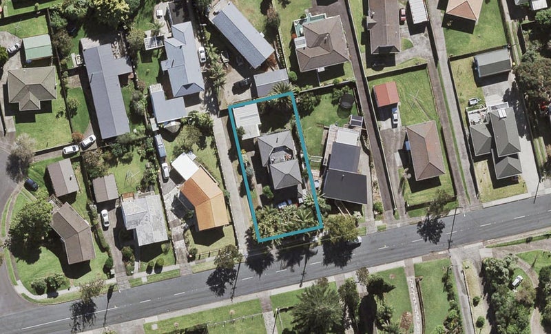 80 Taylor Road, Mangere Bridge, Auckland - Carousel 1