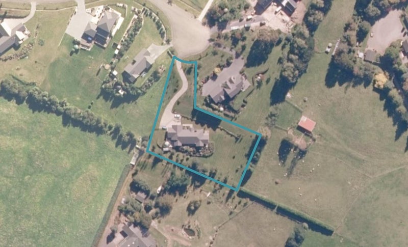 58 Lomond Grove, Taupo - Carousel 1