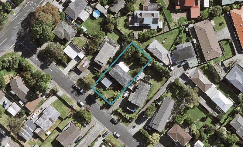 5 Longreach Drive, Sunnyvale, Auckland - Carousel 1